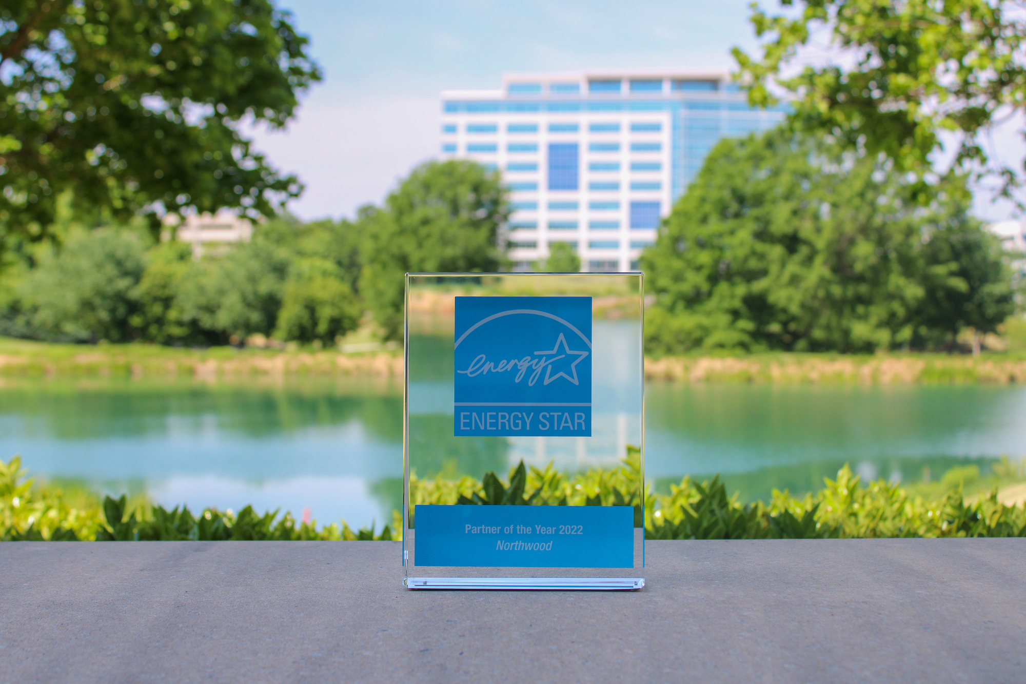 Energy Star Award outside with Overlook Building in background3