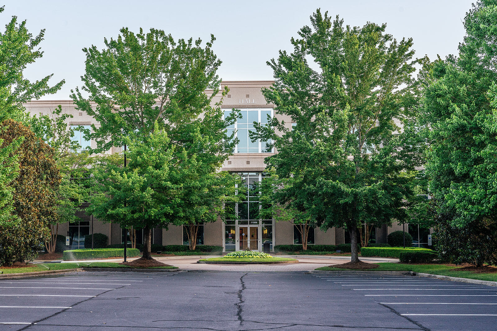 Hall Building exterior on Ballantyne Campus4