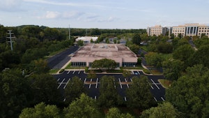 Parking lot and Rushmore Four Building exterior on Ballantyne Campus3