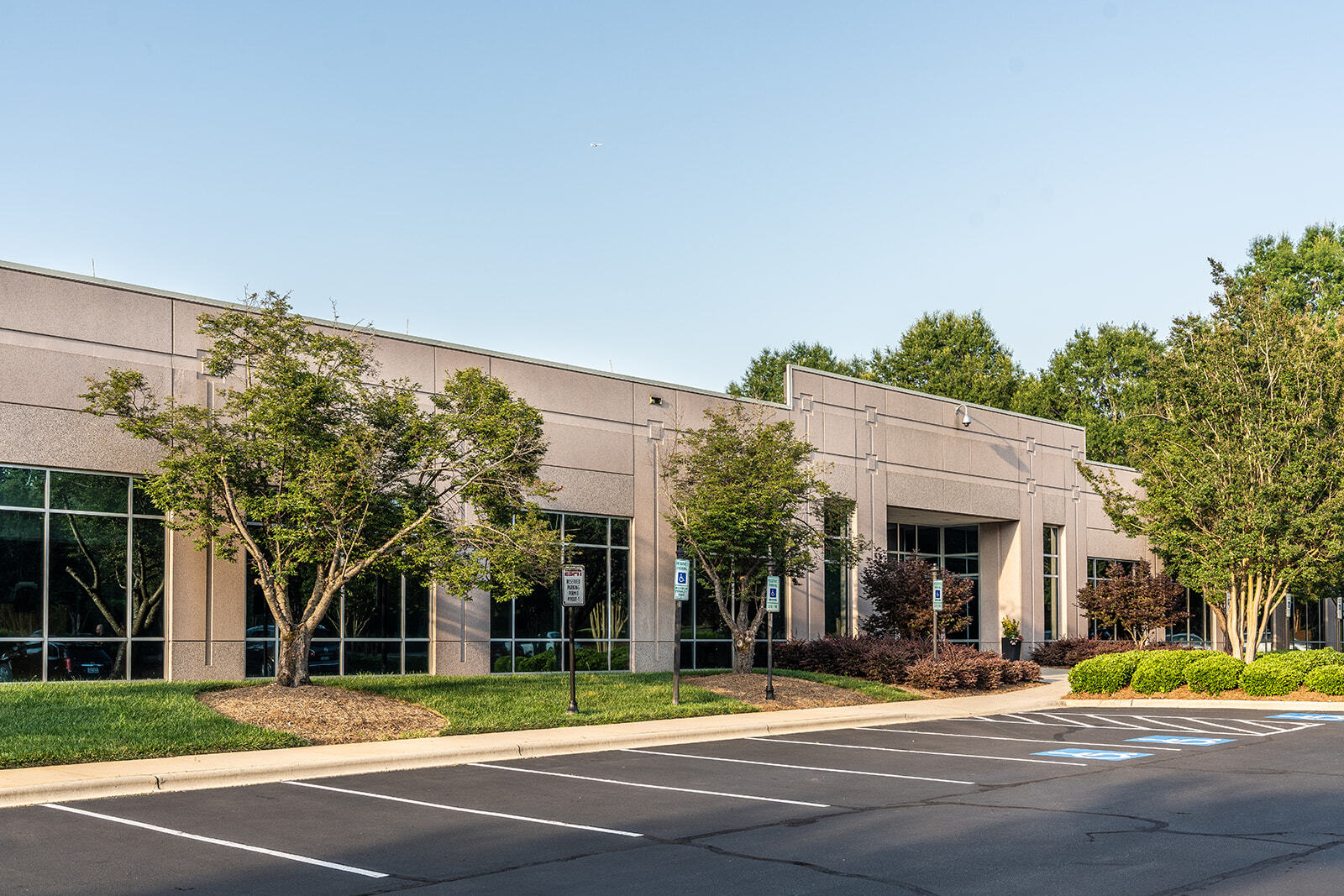 Parking lot of Rushmore Two Building exterior on Ballantyne Campus2